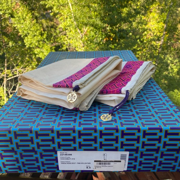 🍂Tory Burch Boots🍂 - Picture 7 of 8